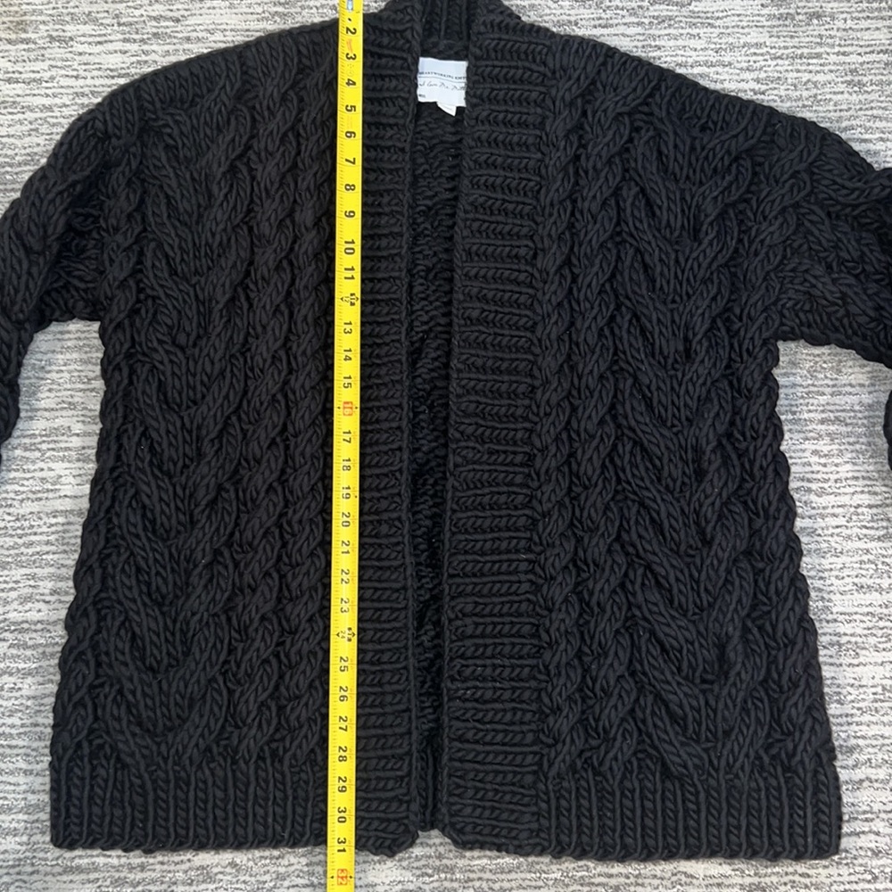 MR MITTENS Cable-Knit Wool Cardigan One Size - Picture 9 of 13
